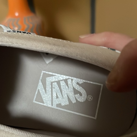 Vans floral slip on sneakers, worn once, excellent cond , Size 5.5 - Picture 4 of 7